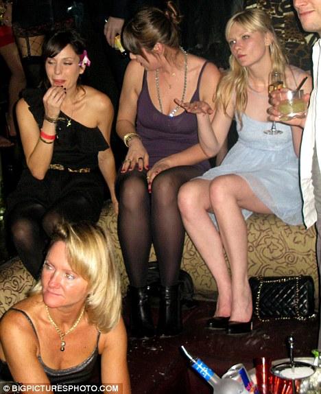 Кирстен Данст оторвалась с бойфрендом в Вегасе