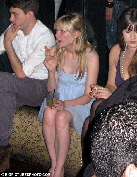 Кирстен Данст оторвалась с бойфрендом в Вегасе