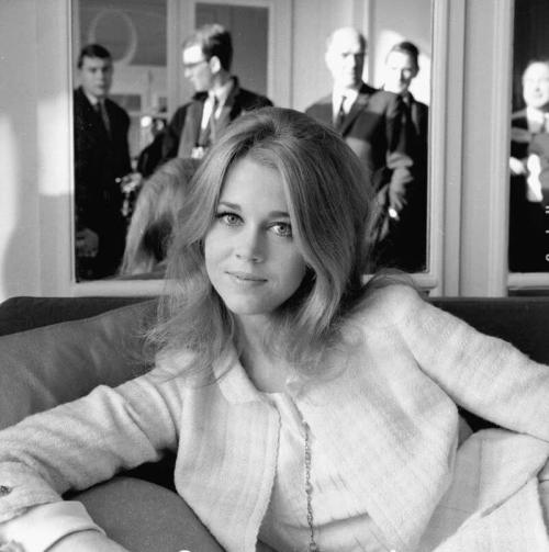 Знаменитые женщины, которых мало кто помнит молодыми