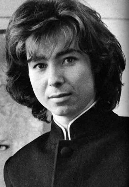 Новый образ Сергея Зверева… Опять пластика?