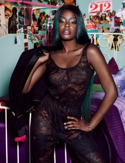 Знаменитости, над которыми издевались собственные родители