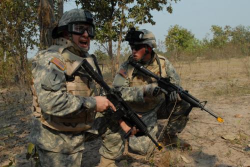 На военных учениях морпехи ели скорпионов