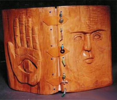 Самые необычные книги мира