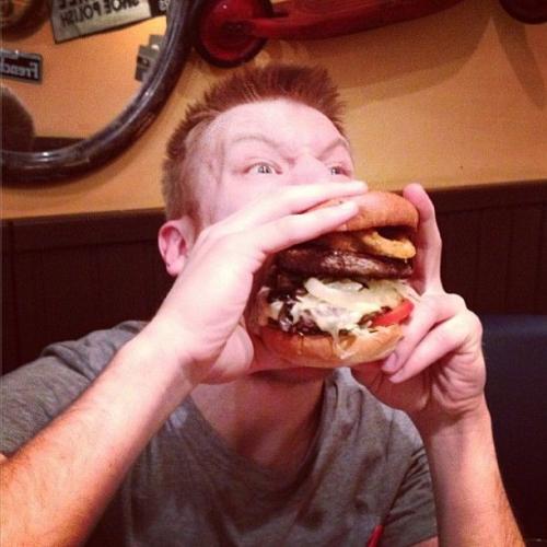 В Instagram по секрету всему свету: что едят знаменитости