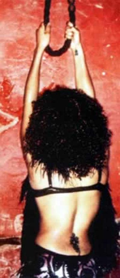 Интимные розы: какие татуировки в ходу у  звезд