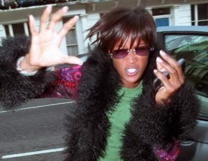 Дикий нрав "черной пантеры": все скандалы вокруг Наоми Кэмпбелл