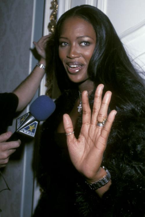 Дикий нрав "черной пантеры": все скандалы вокруг Наоми Кэмпбелл