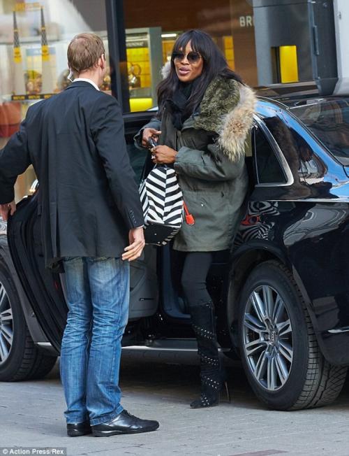 Дикий нрав "черной пантеры": все скандалы вокруг Наоми Кэмпбелл