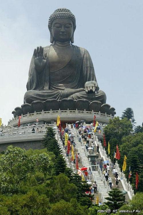 Колоссы 21 века: самые высокие статуи мира