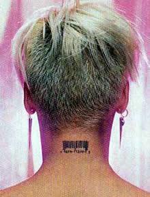 Самые необычные татуировки звезд