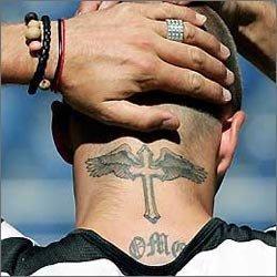 Самые необычные татуировки звезд