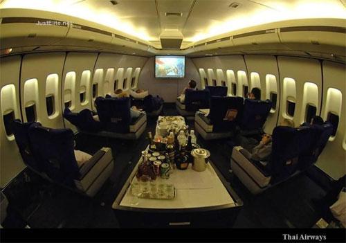 Роскошь в воздухе: первый раз – в первый-класс!