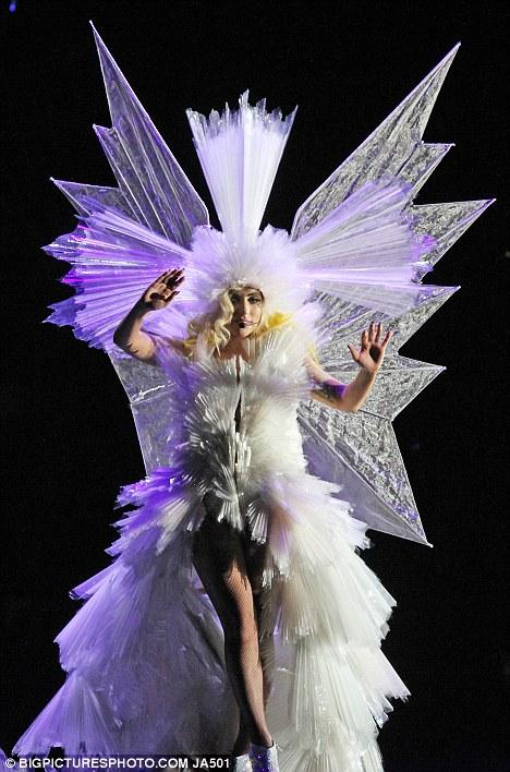 Звёзды, незаслуженно получившие титул секс-символа