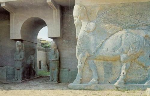 Уникальные сооружения, разрушенные войной