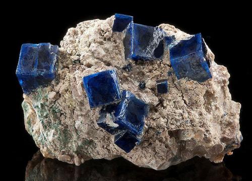 Самые удивительные минералы планеты Земля