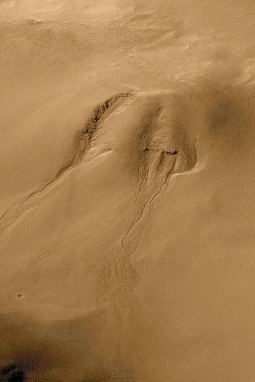 Cамые удивительные снимки НАСА: внутри Марса, рождение звезды и гольф на орбите