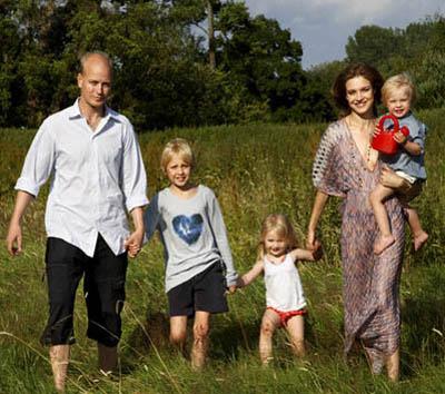 Знаменитые мамы, которые выглядят потрясающе