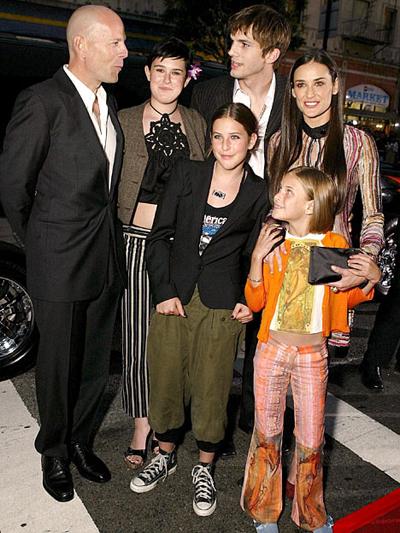 Знаменитые мамы, которые выглядят потрясающе