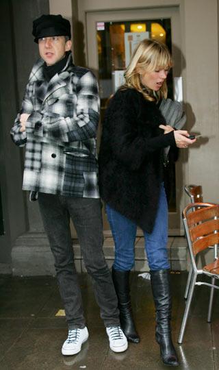 Кто из звёзд дружит со своими бывшими