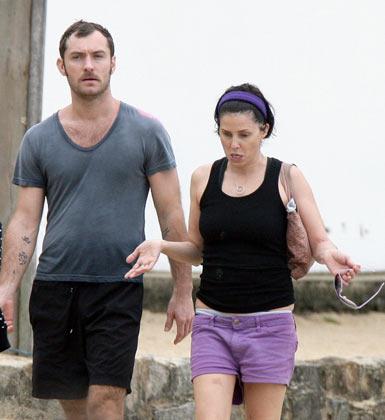 Кто из звёзд дружит со своими бывшими