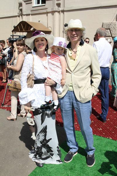 Звездные «клумбы» на ипподроме на скачках «Грани-При радио Monte Carlo»