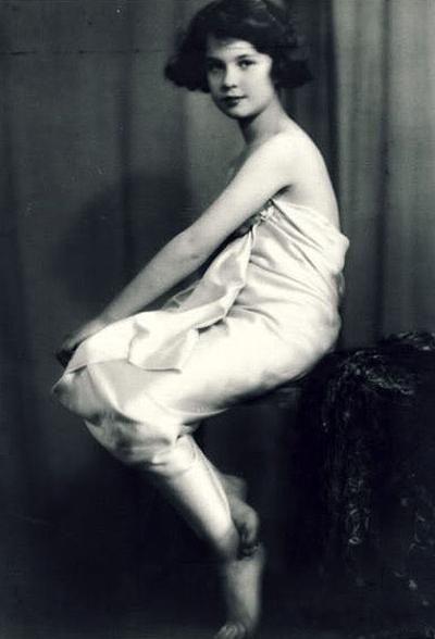 Редкие фотографии всемирно известных звезд. Часть 14