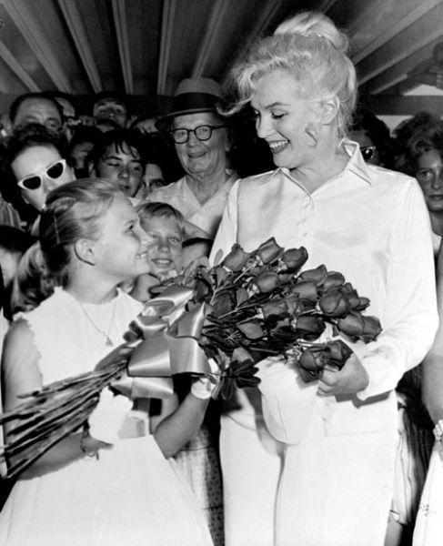 Редкие фотографии всемирно известных звезд. Часть 14