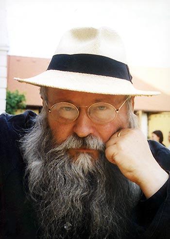 Оргии «Замка Прицендорф» привлекают сотни безумцев