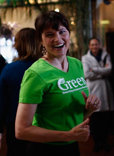 Как сейчас выглядят герои любимых сериалов