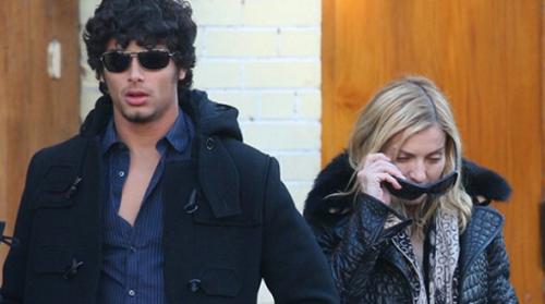 Знаменитости, которых использовали альфонсы и молодые любовницы