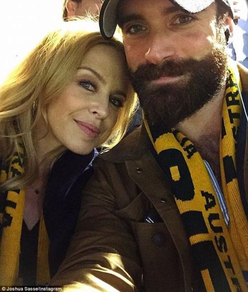 Знаменитости, которых использовали альфонсы и молодые любовницы