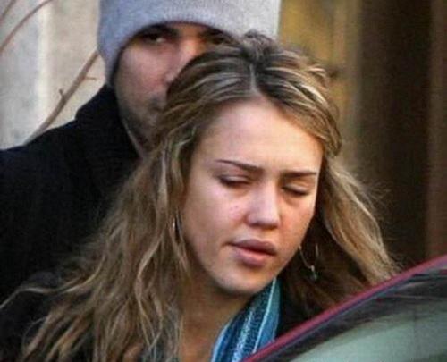 Неудачные фото звезд. Часть 2