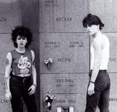 Редкие фотографии всемирно известных звезд. Часть 18