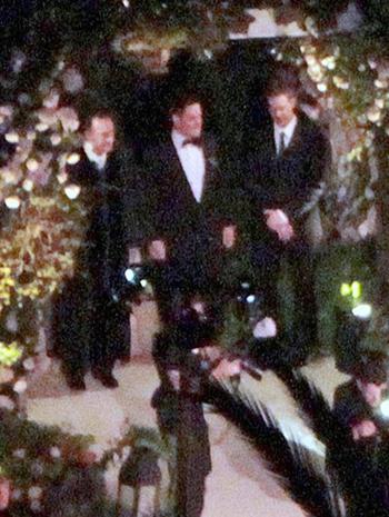 Папарацци  доставили первые фото со свадьбы Хилари Дафф