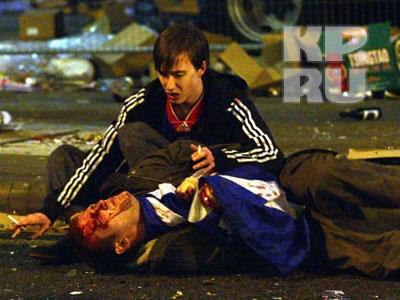 Фанаты залили кровью площадь Пикадили