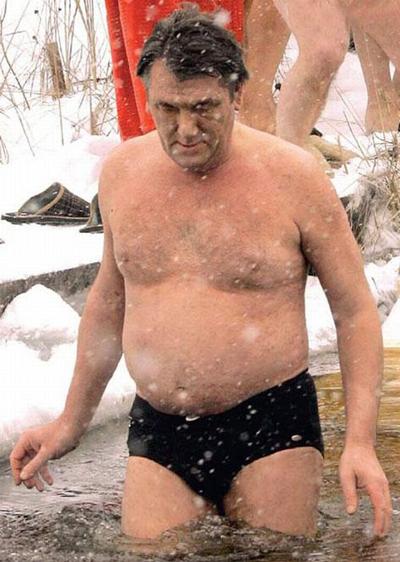 Политика с голым торсом