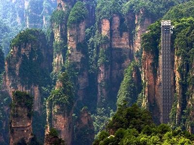 Лифт Ста Драконов — самый высокий открытый подъемник в мире