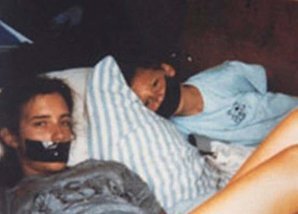 Эти убийцы оставили фотографии жертв в качестве трофеев