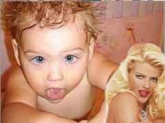 Последние фото дочери погибшей Анны Николь Смит