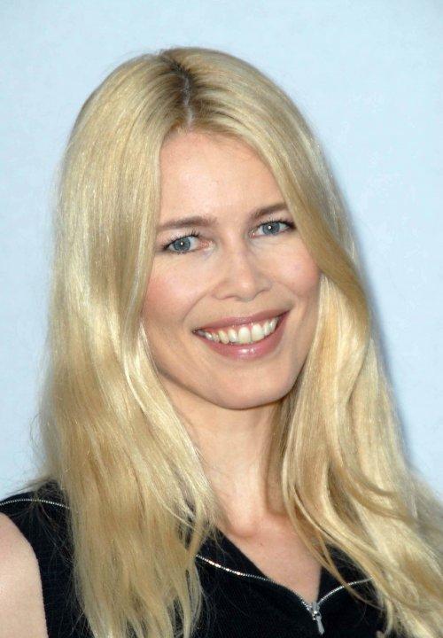 Звездная страховка: сколько стоят части тела знаменитостей