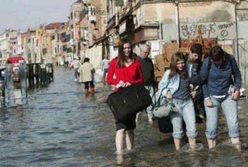 Венеция уходит под воду…