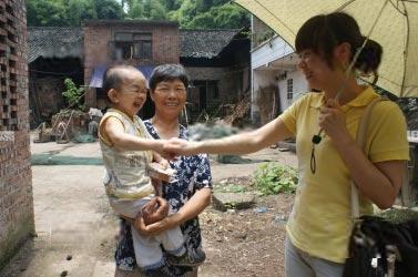 В Китае появился претендент на звание самого маленького человека в мире