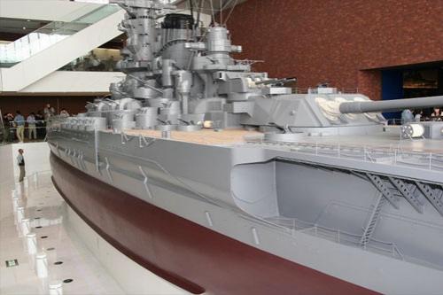 "Ямато" — самая большая в мире модель корабля