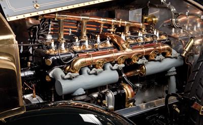 9 автомобилей знаменитостей, которые можно купить в этом году