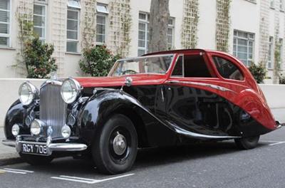 9 автомобилей знаменитостей, которые можно купить в этом году