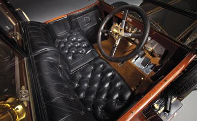 9 автомобилей знаменитостей, которые можно купить в этом году