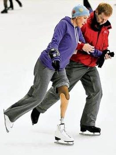 Бывшая жена Маккартни встала на коньки