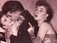 Редкие фотографии всемирно известных звезд. Часть 12