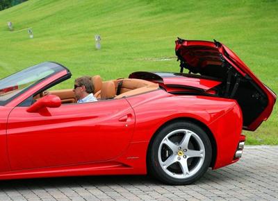 Топ-10 самых уродливых автомобилей 2011 года