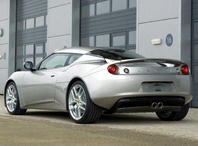 Топ-10 самых уродливых автомобилей 2011 года